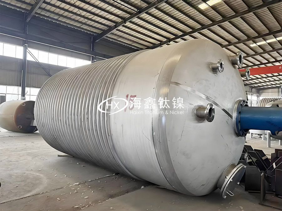 五一生產“不打烊” 促生產 趕進度 保質量